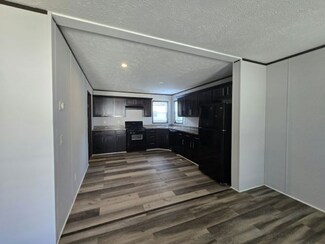 127 111th Square NE Unit 148, Minneapolis, MN 55434
