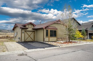540 Elk Track Cir, Granby, CO 80446