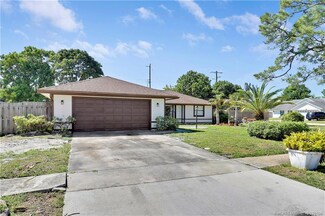 1237 Wynnedale Rd, West Palm Beach, FL 33417