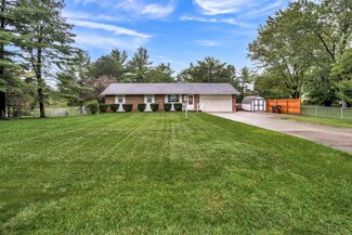 194 Sycamore Ln SW, Pataskala, OH 43062
