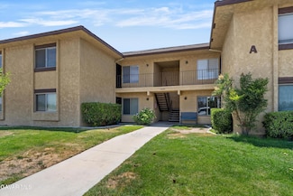 42935 15th St W Unit 10, Lancaster, CA 93534