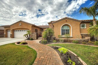 2709 W Ashurst Dr, Phoenix, AZ 85045