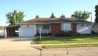 2517 31st St, Columbus, NE 68601