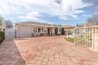 2038 Knox St, San Fernando, CA 91340