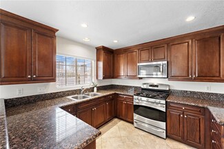 23412 Pacific Park Dr Unit 5J, Aliso Viejo, CA 92656