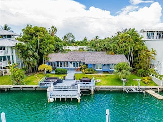 699 N Mashta Dr, Key Biscayne, FL 33149