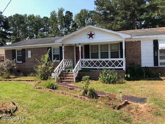 7712 Gardners School Rd, Stantonsburg, NC 27883