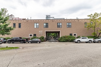 400 N Racine Ave Unit 110B, Chicago, IL 60642