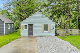 1900 Kinney Ave NW, Grand Rapids, MI 49534