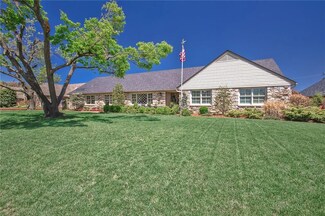 1609 Norwood Place, Nichols Hills, OK 73120