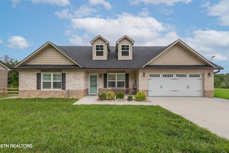 4836 Douglas Dam Rd, Strawberry Plains, TN 37871