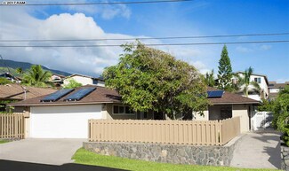 804 Hoomau St, Wailuku, HI 96793