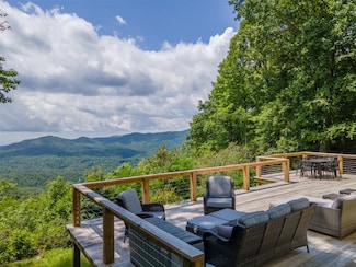 1624 Tower Rd, Sapphire, NC 28774