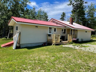 23 Airline Rd, Clifton, ME 04428