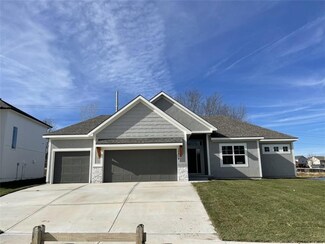 4708 NW 90th St, Kansas City, MO 64154