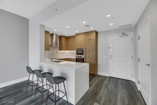 200 W Sahara Ave Unit 806, Las Vegas, NV 89102