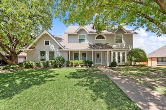 2436 Brookgreen Ct, Bedford, TX 76021