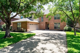 3228 David Dr, Hurst, TX 76054