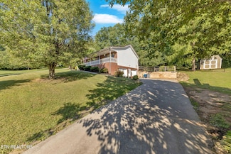 3721 Meadowland Dr, Morristown, TN 37814