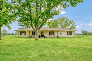 6013 Farm Road 1502, Detroit, TX 75436