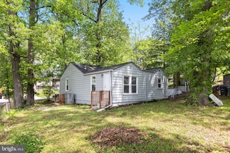 6005 Reed St, Cheverly, MD 20785