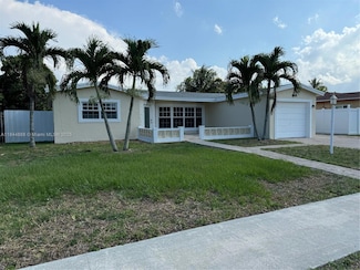 4440 NW 43rd St, Lauderdale Lakes, FL 33319