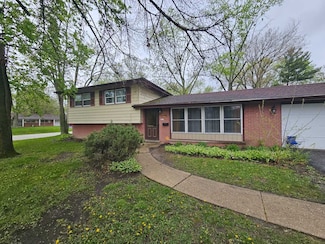 18840 Loretto Ln, Country Club Hills, IL 60478