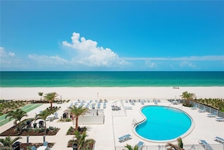 3443 Gulf Shore Blvd N Unit 409, Naples, FL 34103