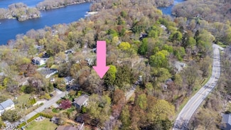 108 Vista Rd, Highland Lakes, NJ 07422