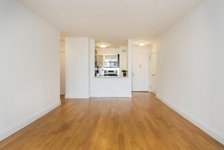 212 E 47th St Unit 28E, New York, NY 10017