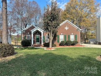 10915 Sycamore Club Dr, Mint Hill, NC 28227