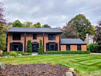 31142 Applewood Ln, Farmington Hills, MI 48331