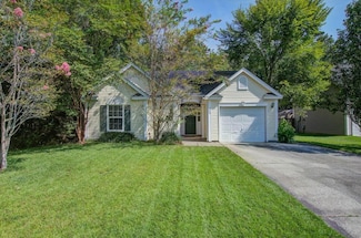 524 Beverly Dr, Summerville, SC 29485