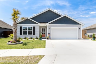 303 Cleat Dr, Surf City, NC 28445