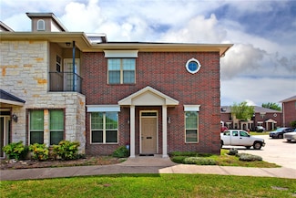 130 Forest Dr, College Station, TX 77840