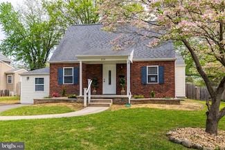 404 Crescent Rd, Hatboro, PA 19040