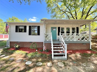 903 Lakeview St, Kannapolis, NC 28083