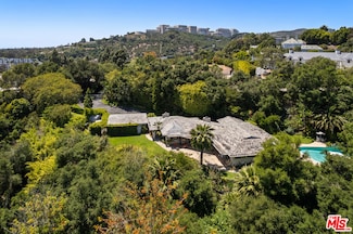 11556 Bellagio Rd, Los Angeles, CA 90049