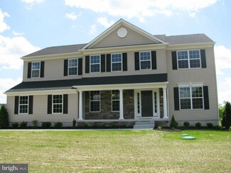 858 Cymbeline Ct, Mickleton, NJ 08056