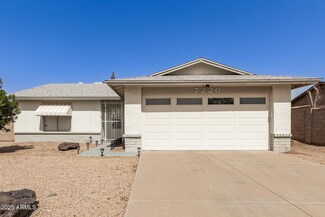 7220 W Medlock Dr, Glendale, AZ 85303