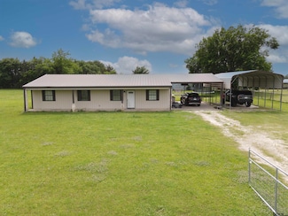 4421 Vz County Road 3504, Wills Point, TX 75169