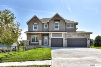 12405 Pheasant Run Ln, Papillion, NE 68046