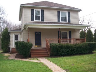 752 Wheatland Rd, West Middlesex, PA 16159