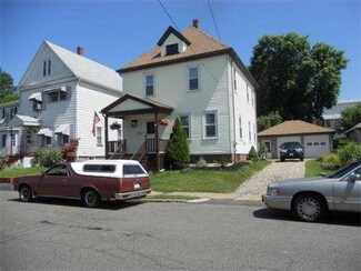 97 Fernwood Ave, Revere, MA 02151