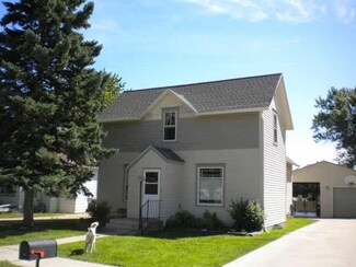 219 2nd St E, Morgan, MN 56266