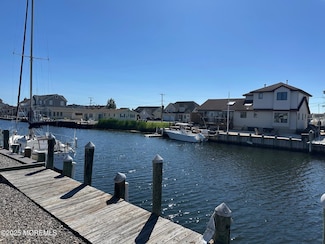 831 Anchor Dr, Forked River, NJ 08731