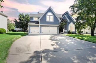 14509 Woodson St, Overland Park, KS 66223