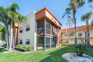 196 Piedmont E, Delray Beach, FL 33484