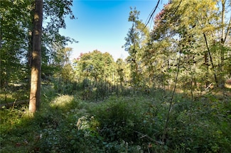 Lot Neupert Rd, Marwood, PA 16023