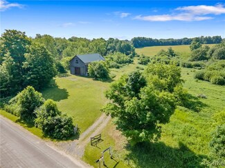 1276 County Route 121, Mannsville, NY 13661